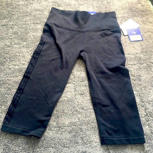 Joylab cropped‎ stretch high rise leggings medium - Picture 1 of 7
